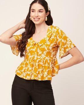 floral print top with short sleeves