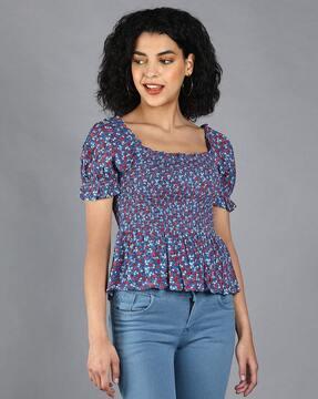 floral print top with short sleeves