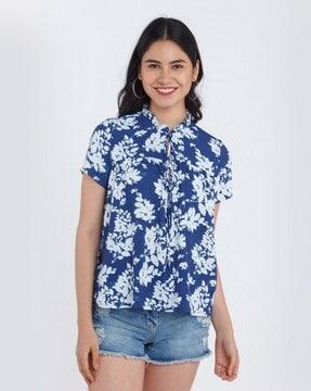 floral print top with tie-up neck