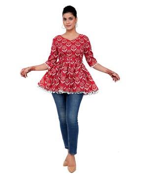 floral print tunic with extended sleeves