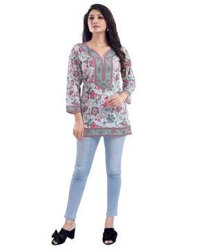 floral print tunic with round neck