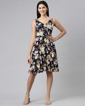 floral print v-neck fit & flare dress