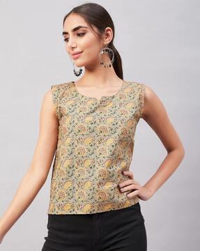 floral printed sleeveless top