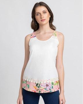 floral printed with round-neck top