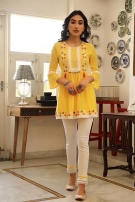 floral rayon round neck women's kurta palazzo set - mustard