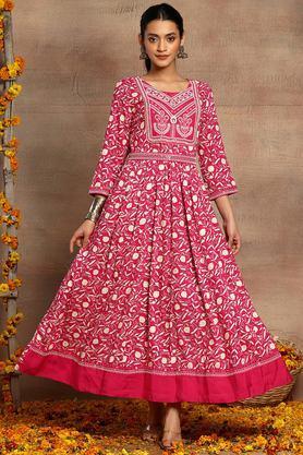 floral round neck rayon women's ethnic dress - pink