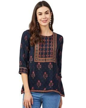 floral round-neck tunic top