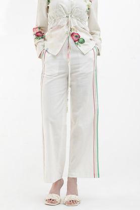 floral straight fit cotton blend women's casual wear trousers - off white