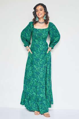 floral viscose regular fit women's gown - green