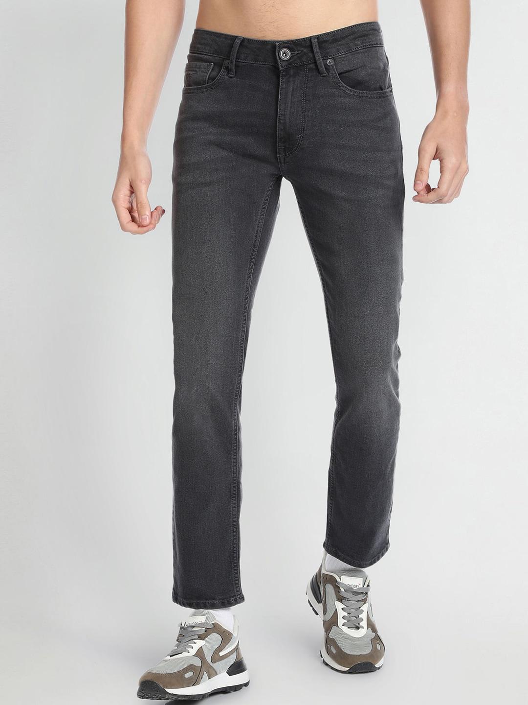 flying-machine-men-tapered-fit-clean-look-light-fade-stretchable-jeans