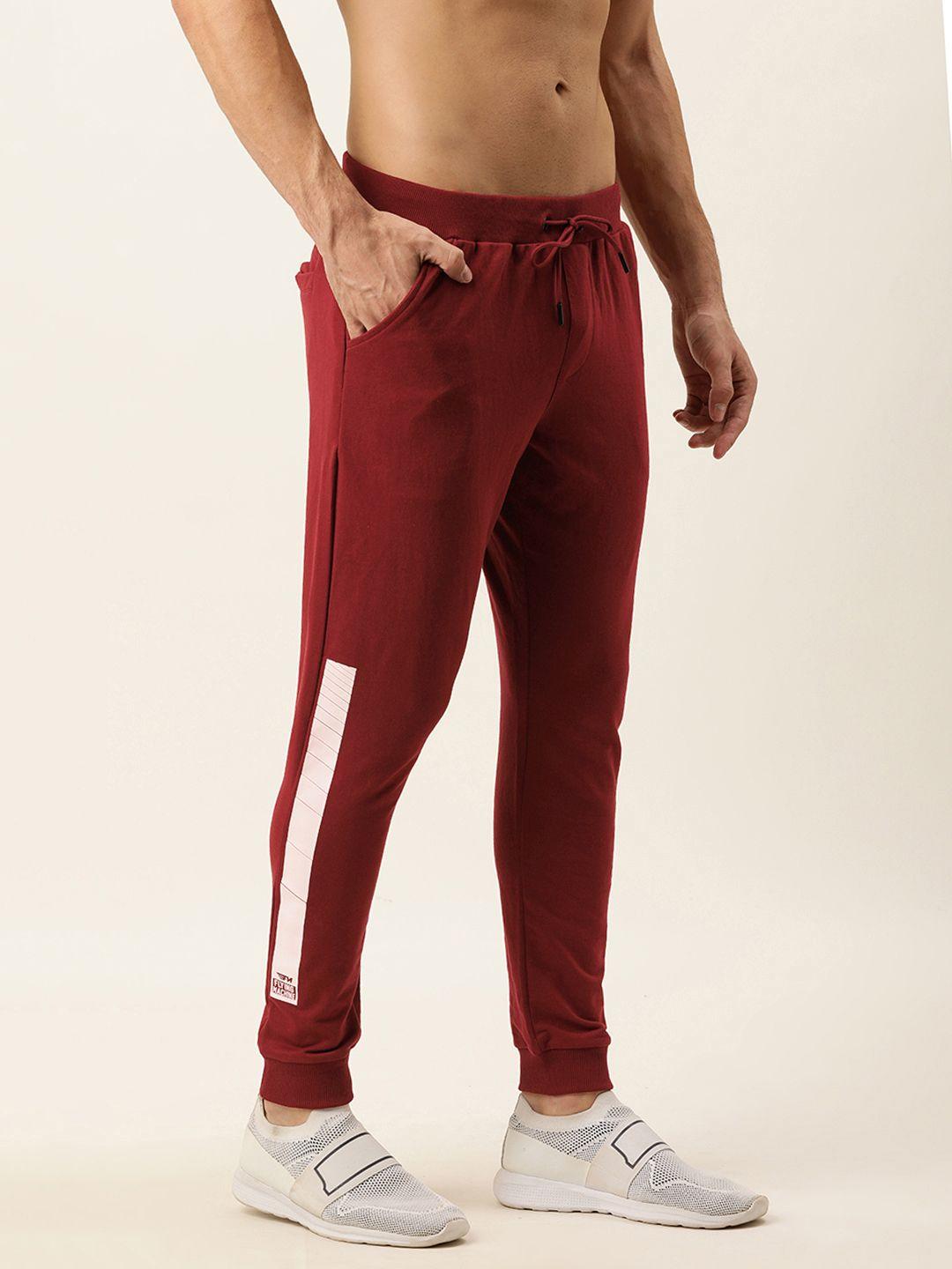 flying machine men maroon solid pure cotton joggers with print detailing