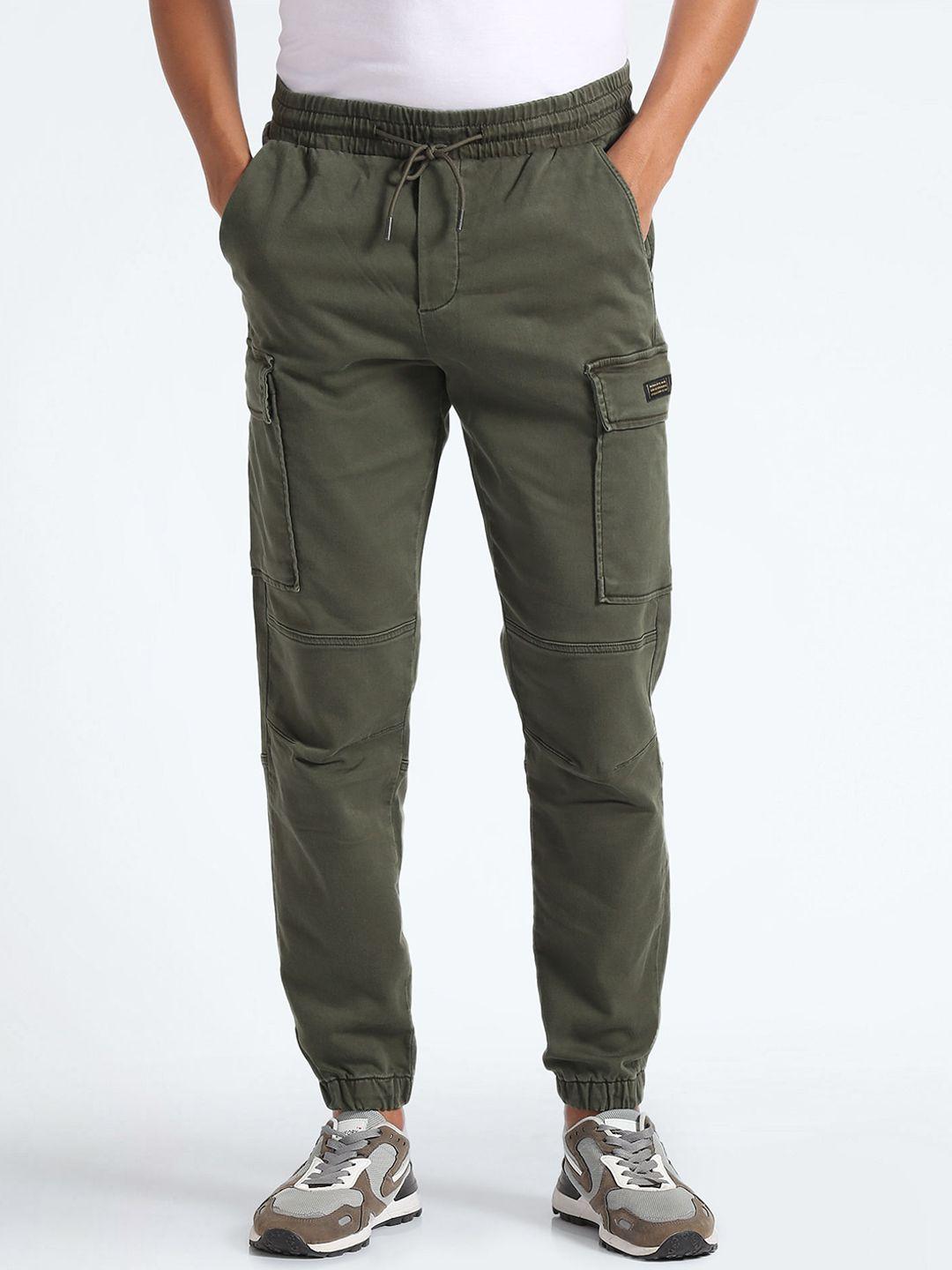 flying machine men tapered fit mid-rise cotton joggers