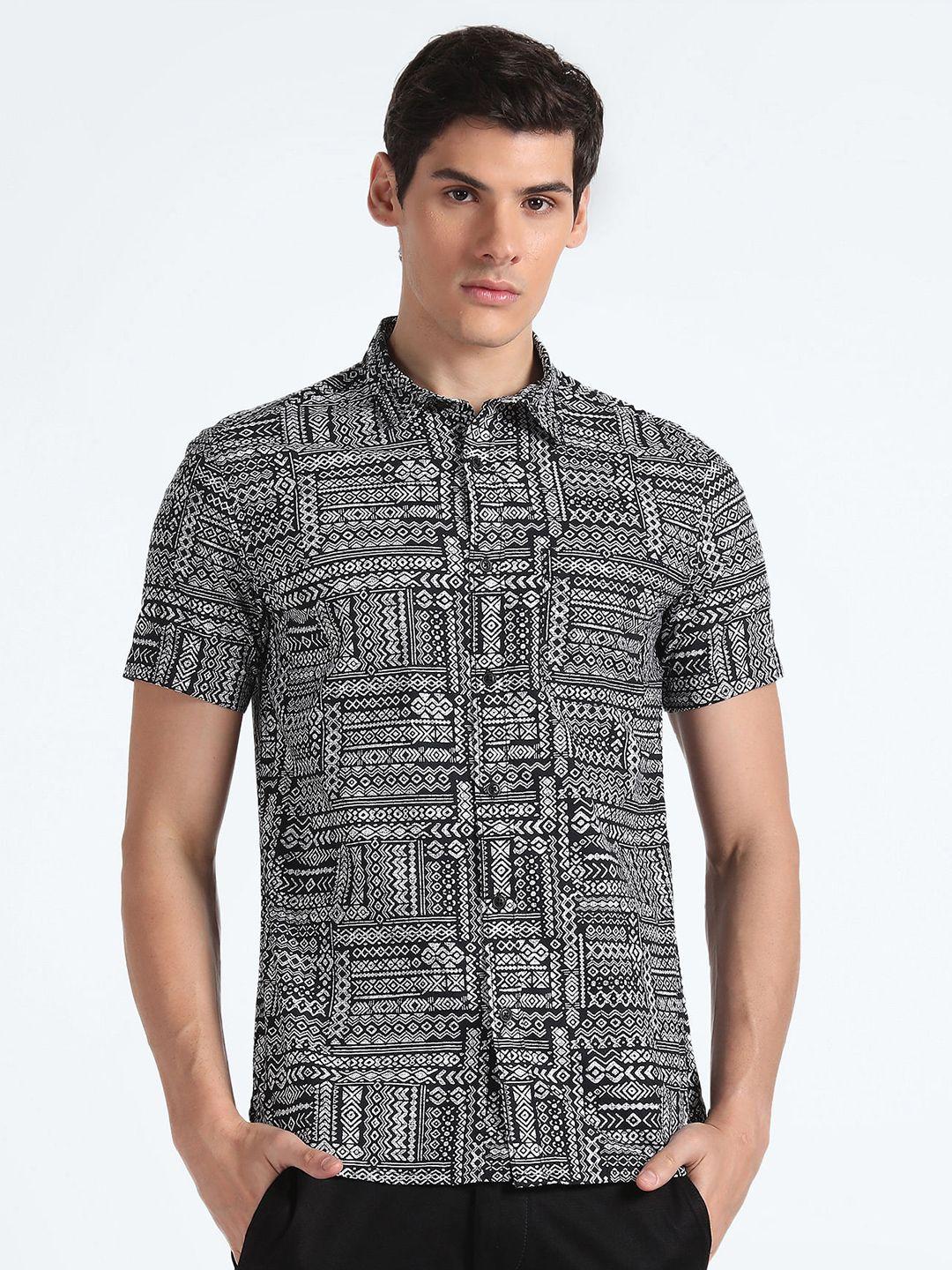 flying machine slim fit geometric printed pure cotton casual shirt