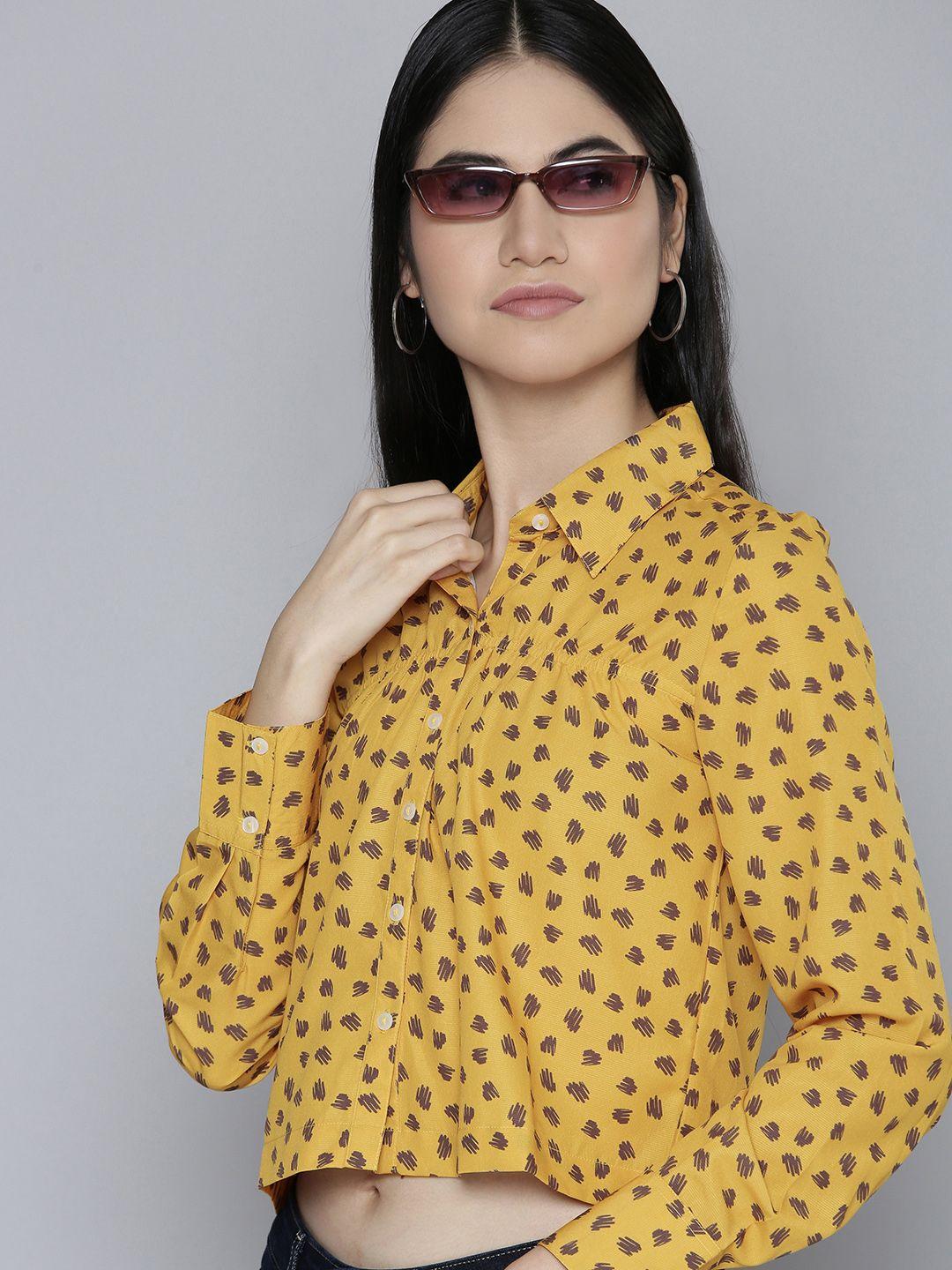 flying machine women yellow printed casual cropped shirt