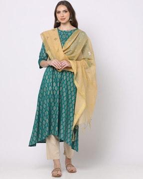 foil print dupatta