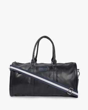 footloose textured duffel bag with detachable strap