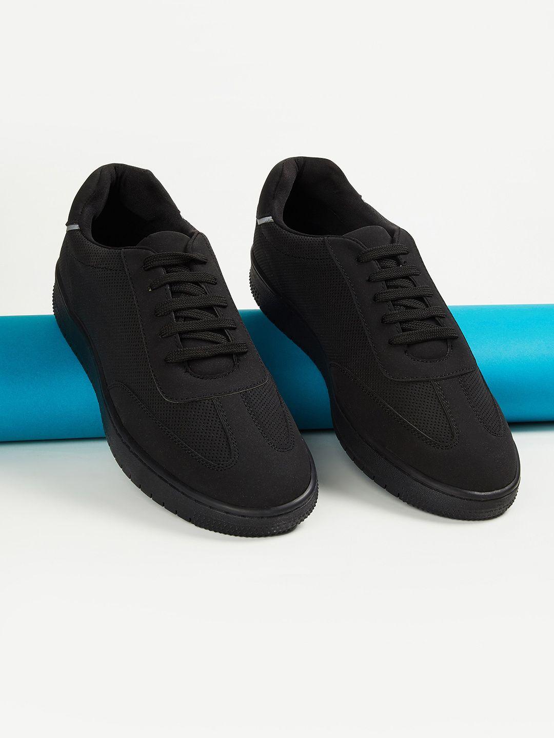 forca men black sneakers