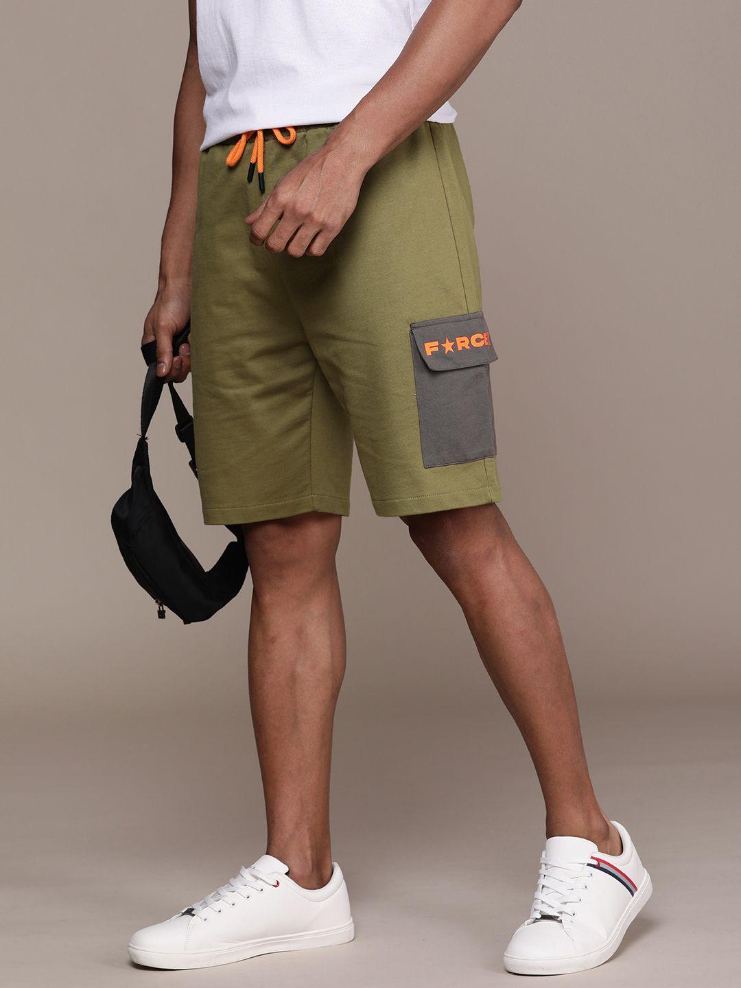 force ix men mid-rise pure cotton shorts with pocket detail & contrast drawstring closure