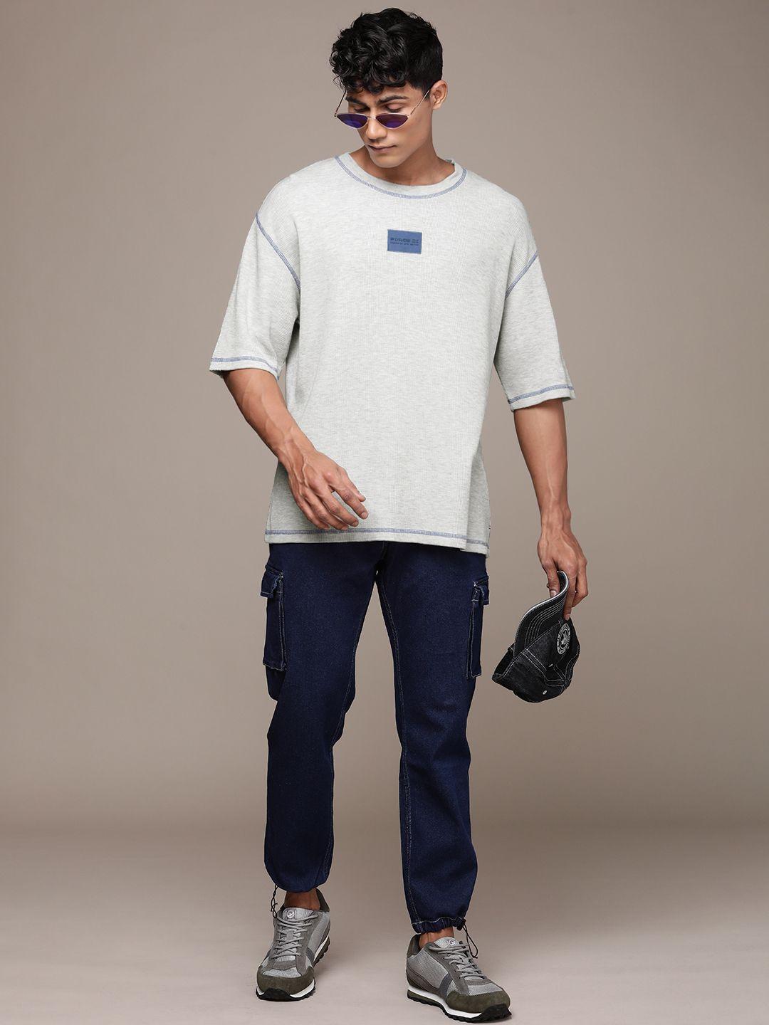 force ix men pure cotton drop-shoulder loose fit t-shirt with applique detail
