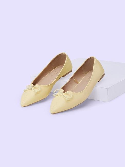 forever glam by pantaloons women's yellow flat ballets