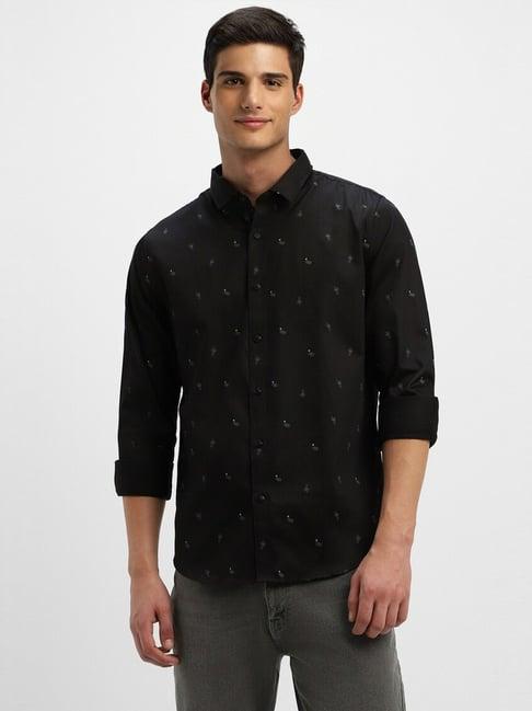 forever 21 black cotton regular fit printed shirt