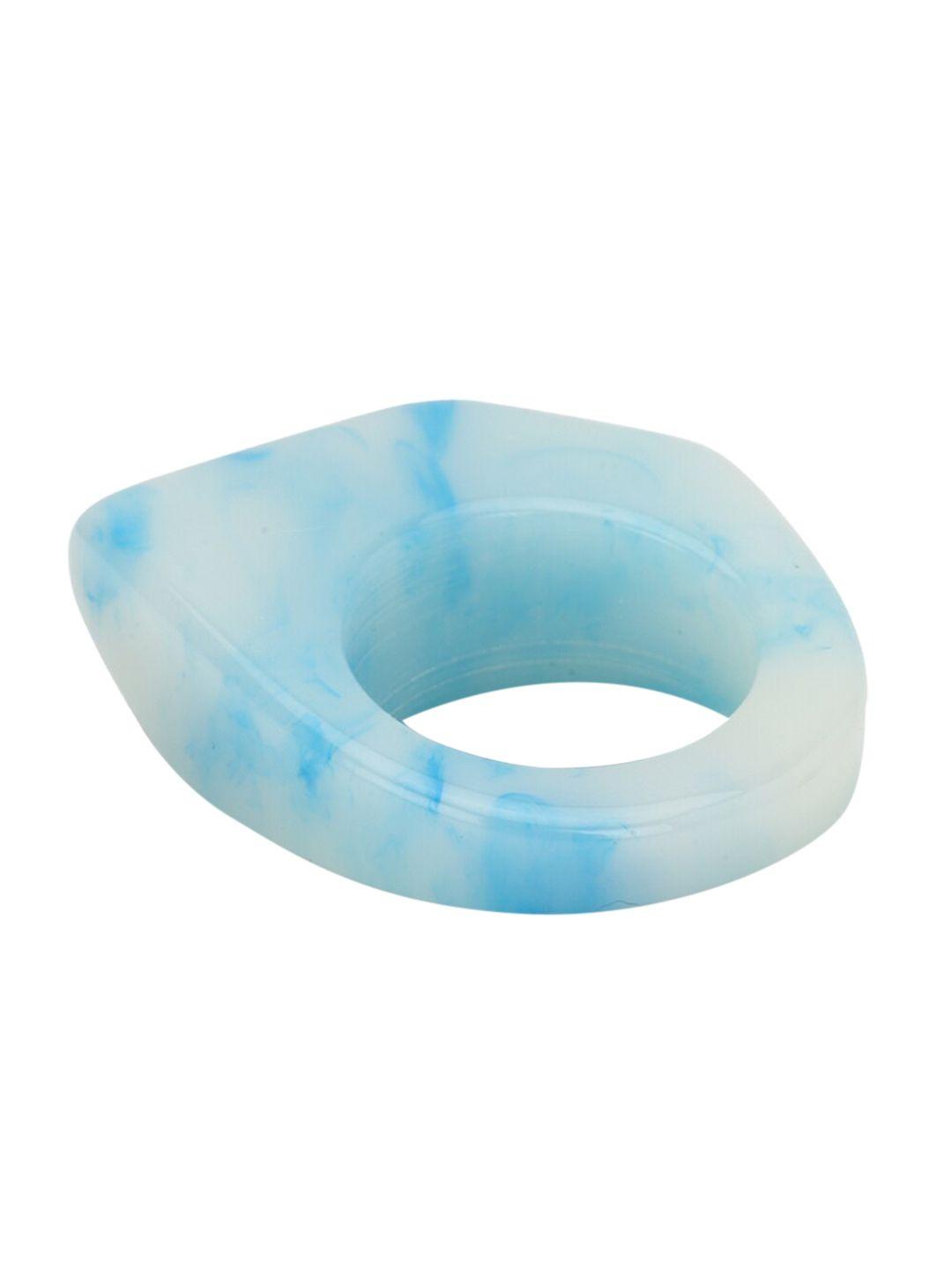 forever 21 blue patterned resin finger ring