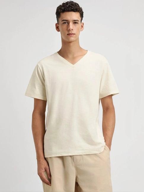 forever 21 cream regular fit t-shirt