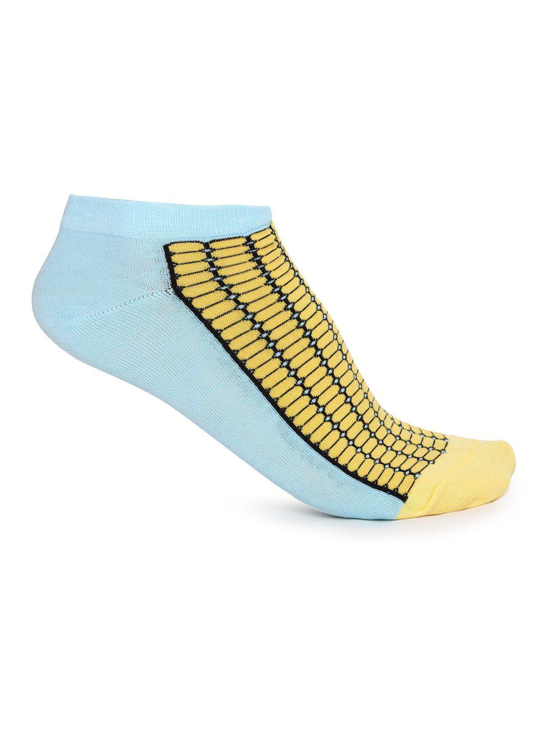 forever 21 men blue & yellow patterned ankle length socks