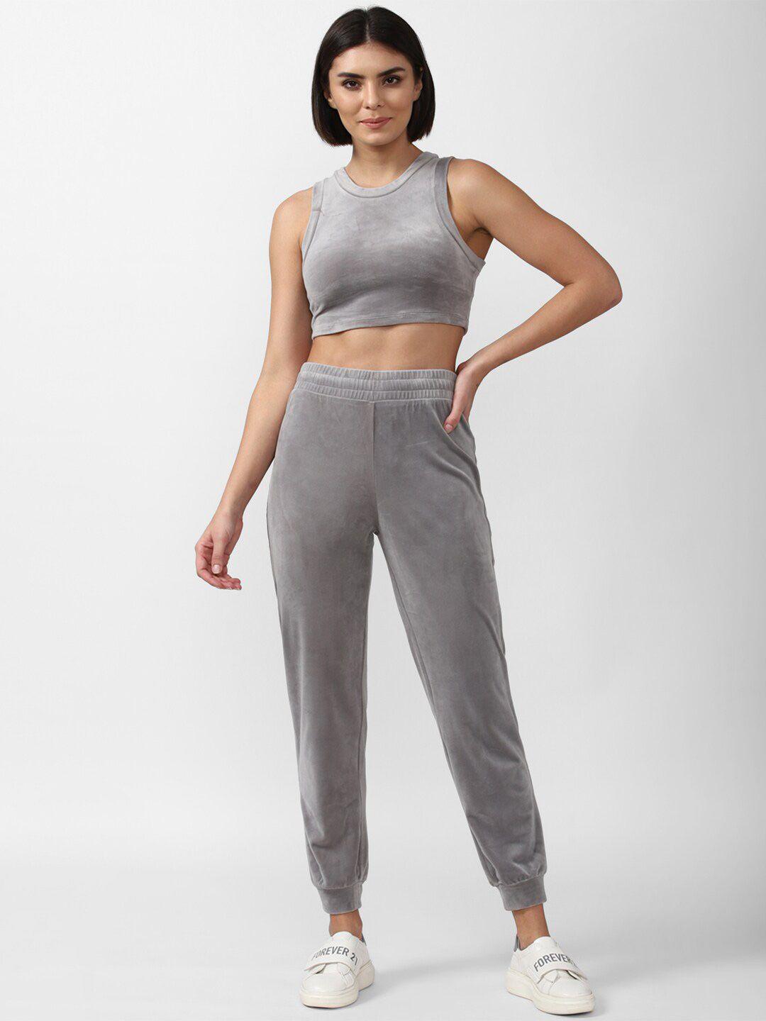 forever 21 women grey solid t=top & joggers co-ords