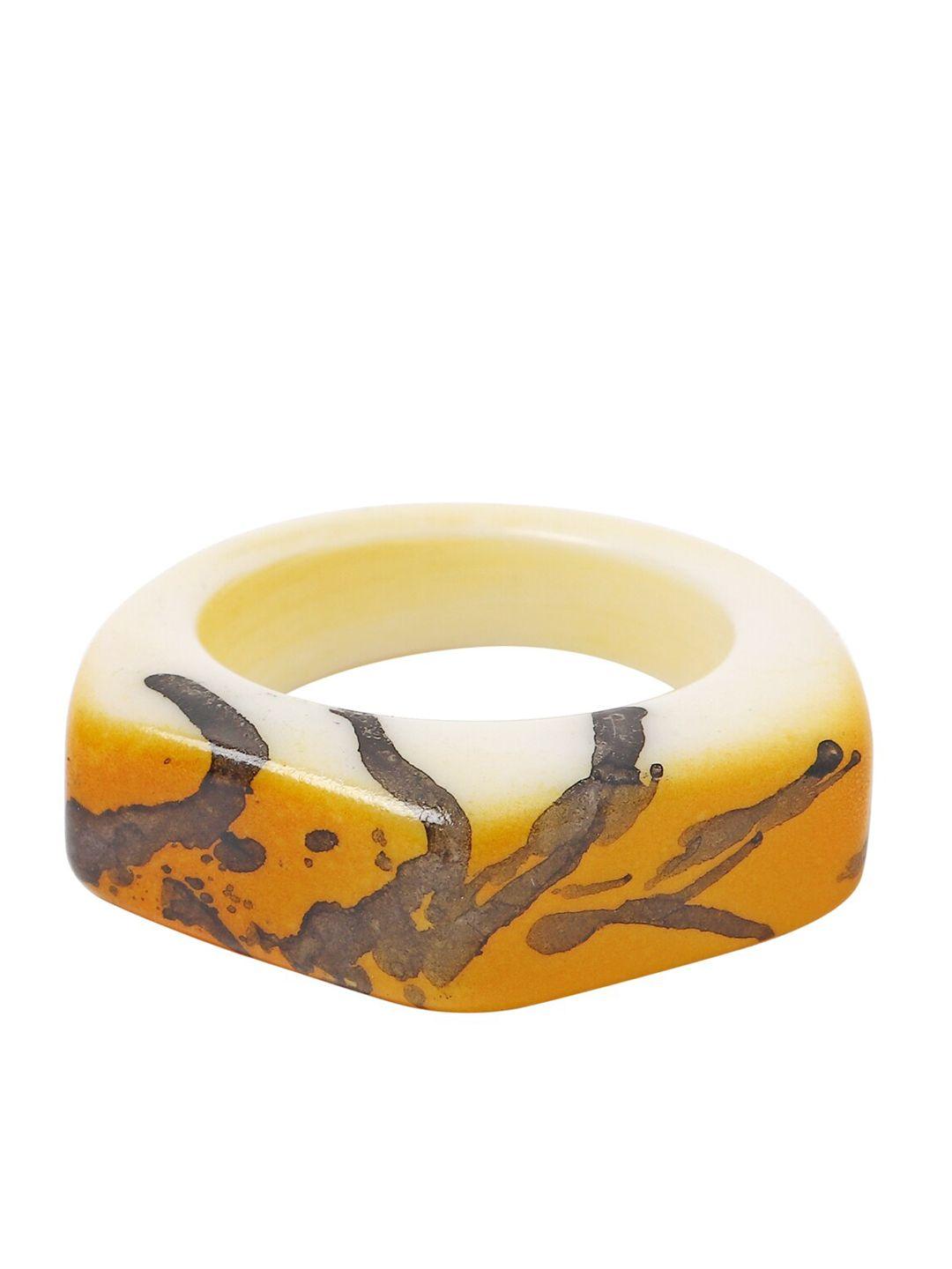 forever 21 yellow & cream-toned chunky resin finger ring