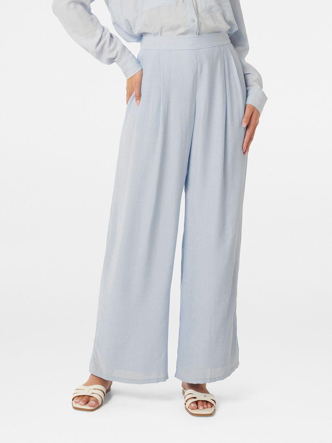 forever new women relaxed flared high-rise pleated trousers