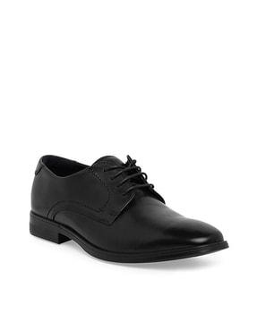 formal shoes with genuine leather upper