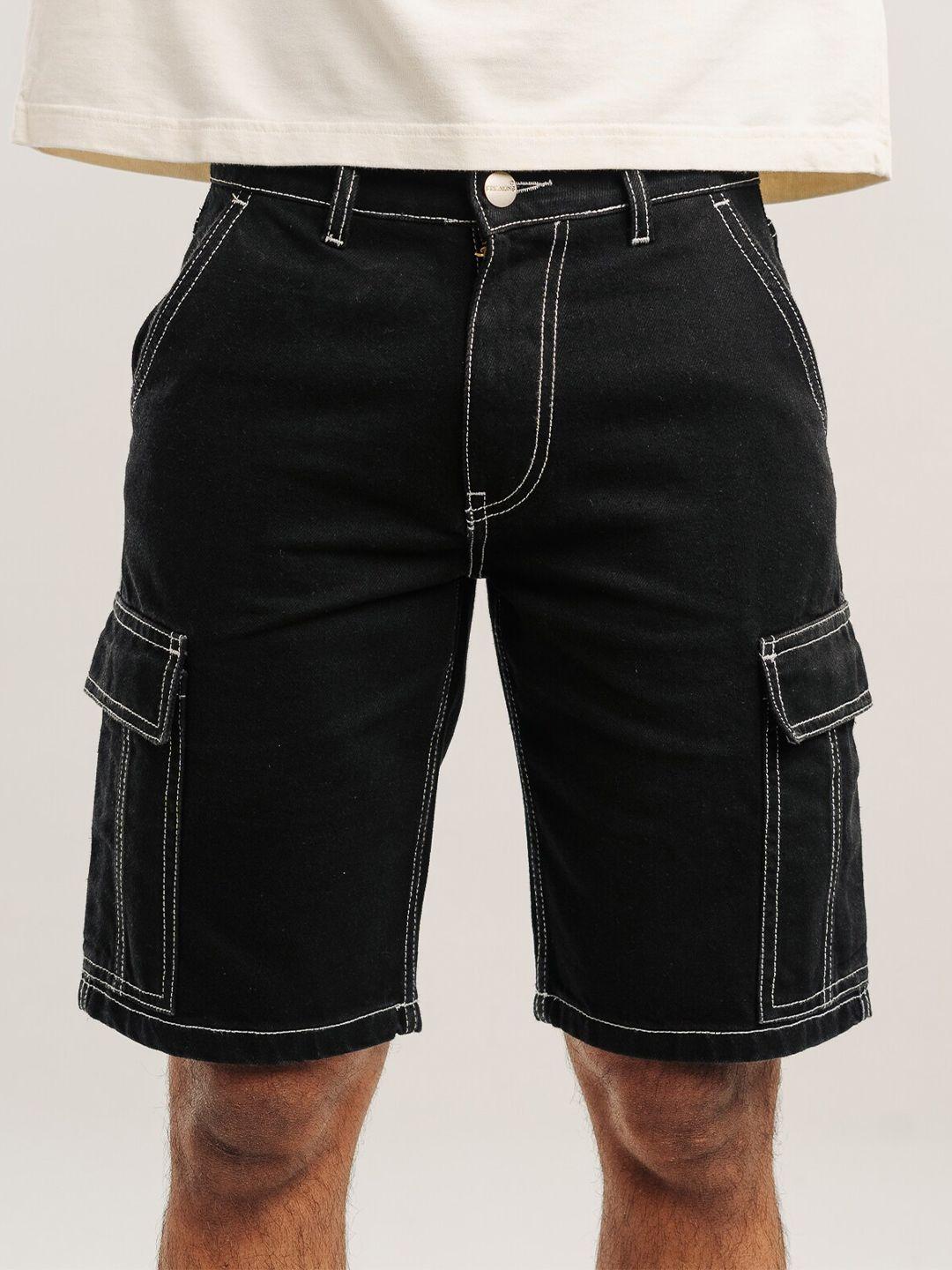 freakins men black mid-rise denim shorts