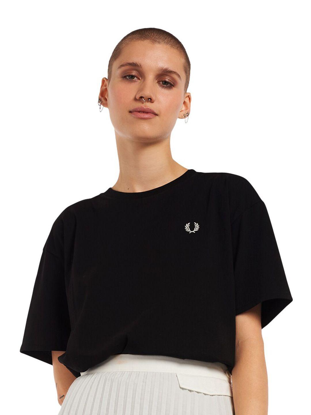 fred perry women black extended sleeves slim fit t-shirt