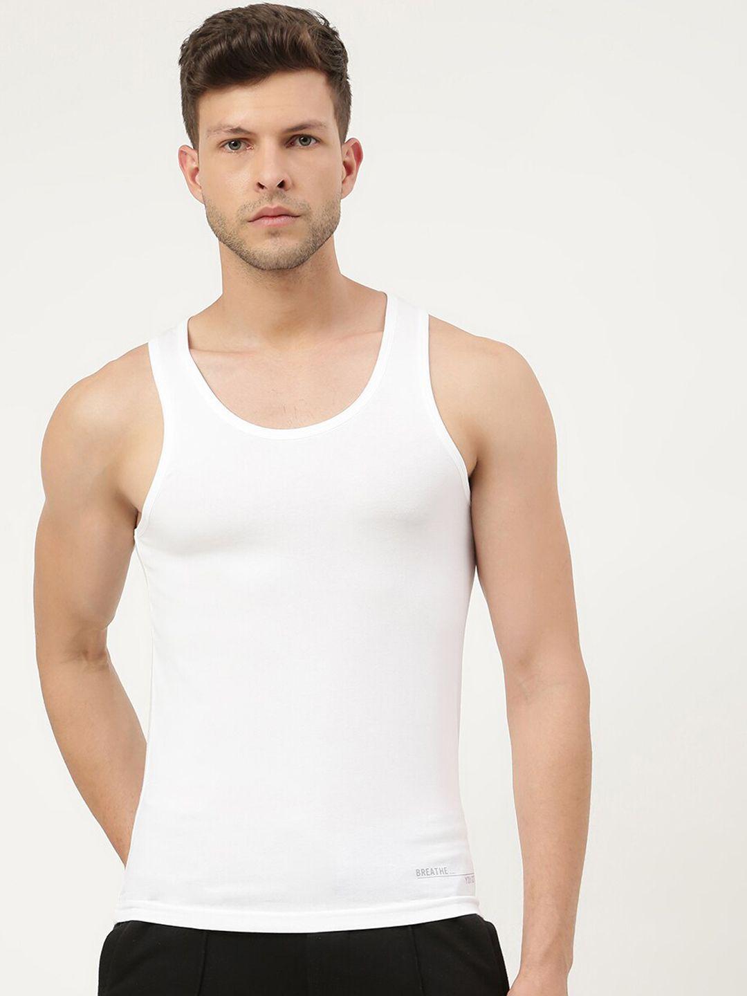 freecultr men white solid innerwear vests
