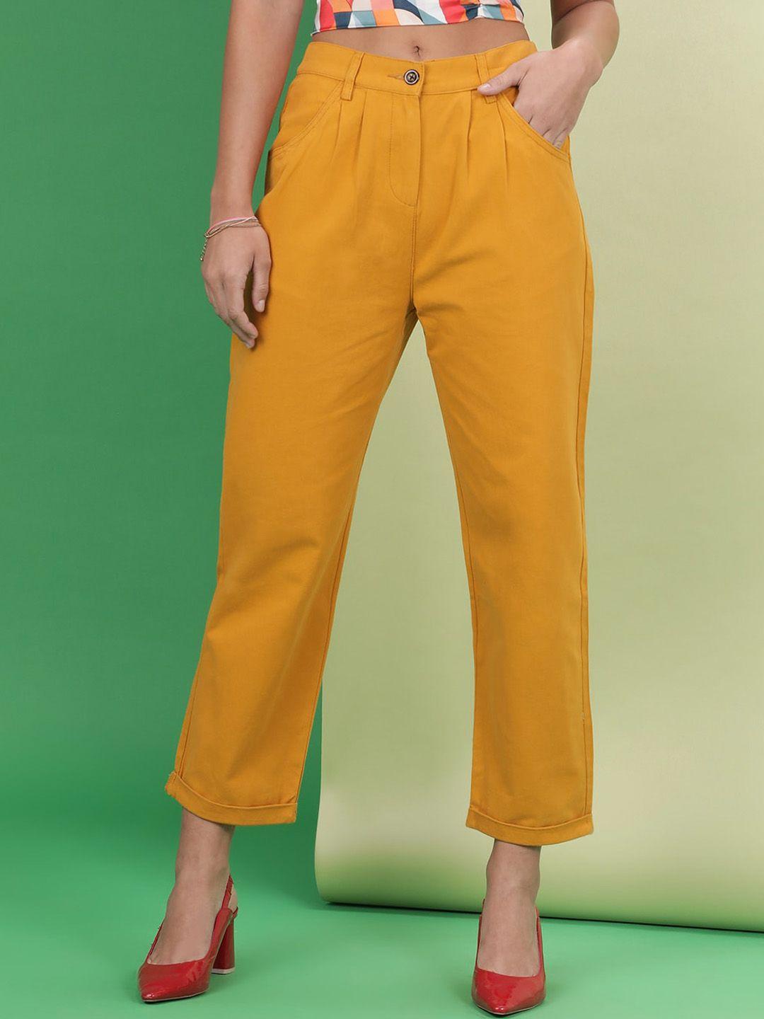 freehand women mid-rise pleated cropped trousers