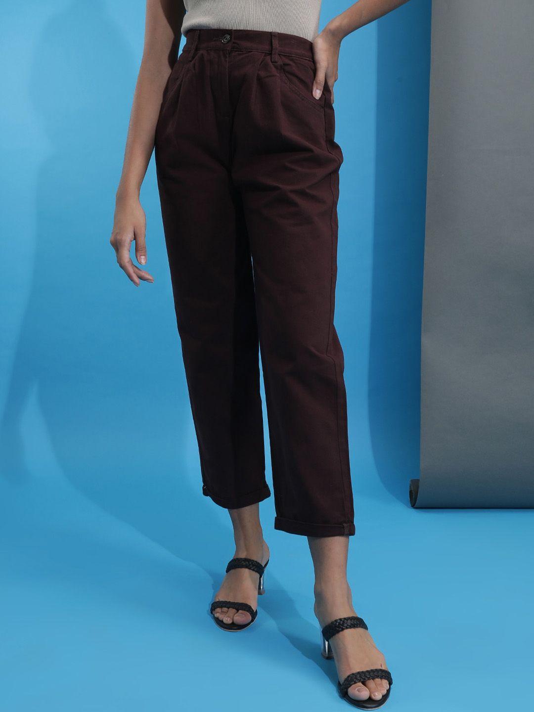 freehand women mid rise pleated plain twill cropped casual trousers