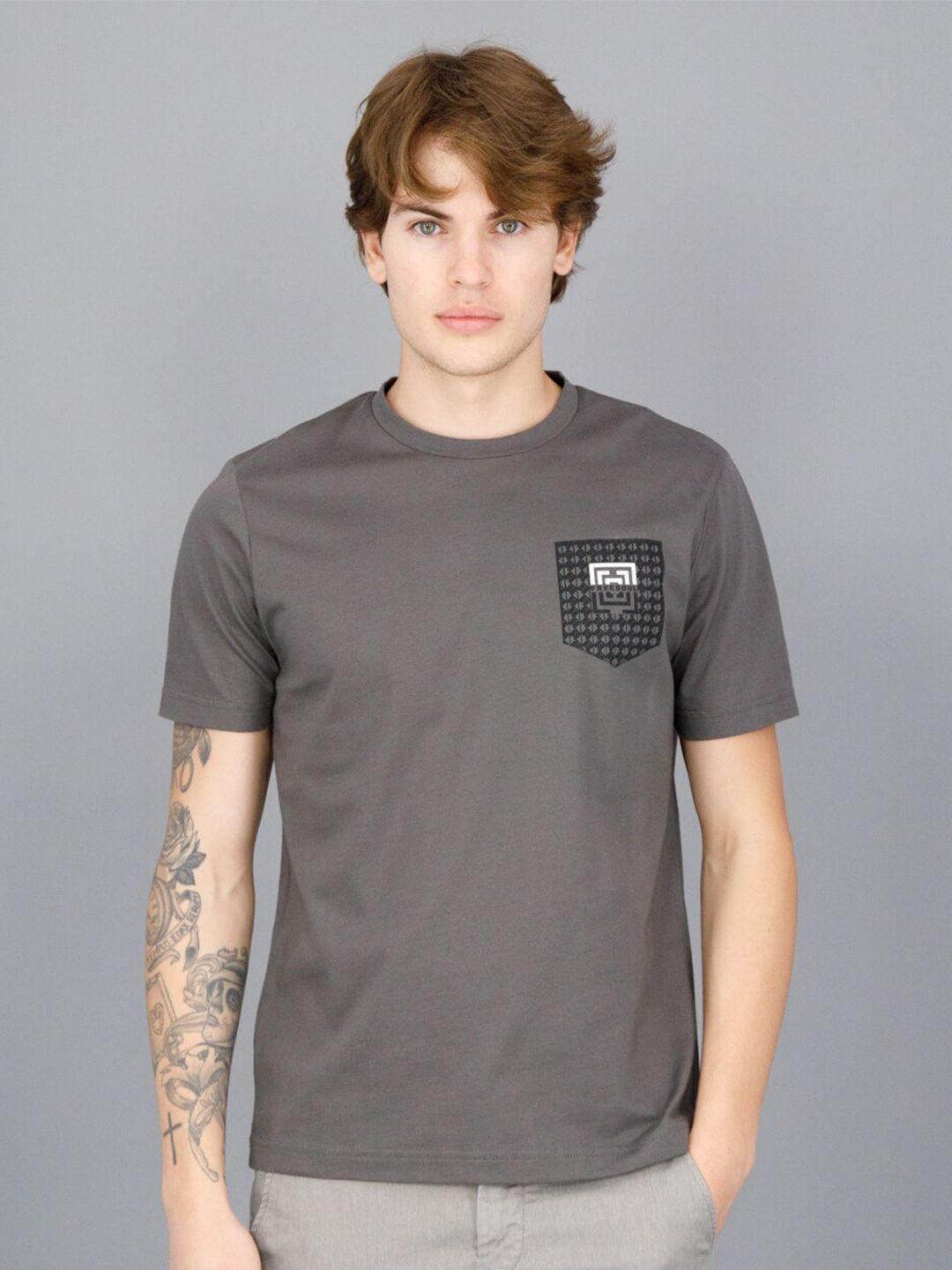 freesoul men grey solid t-shirt