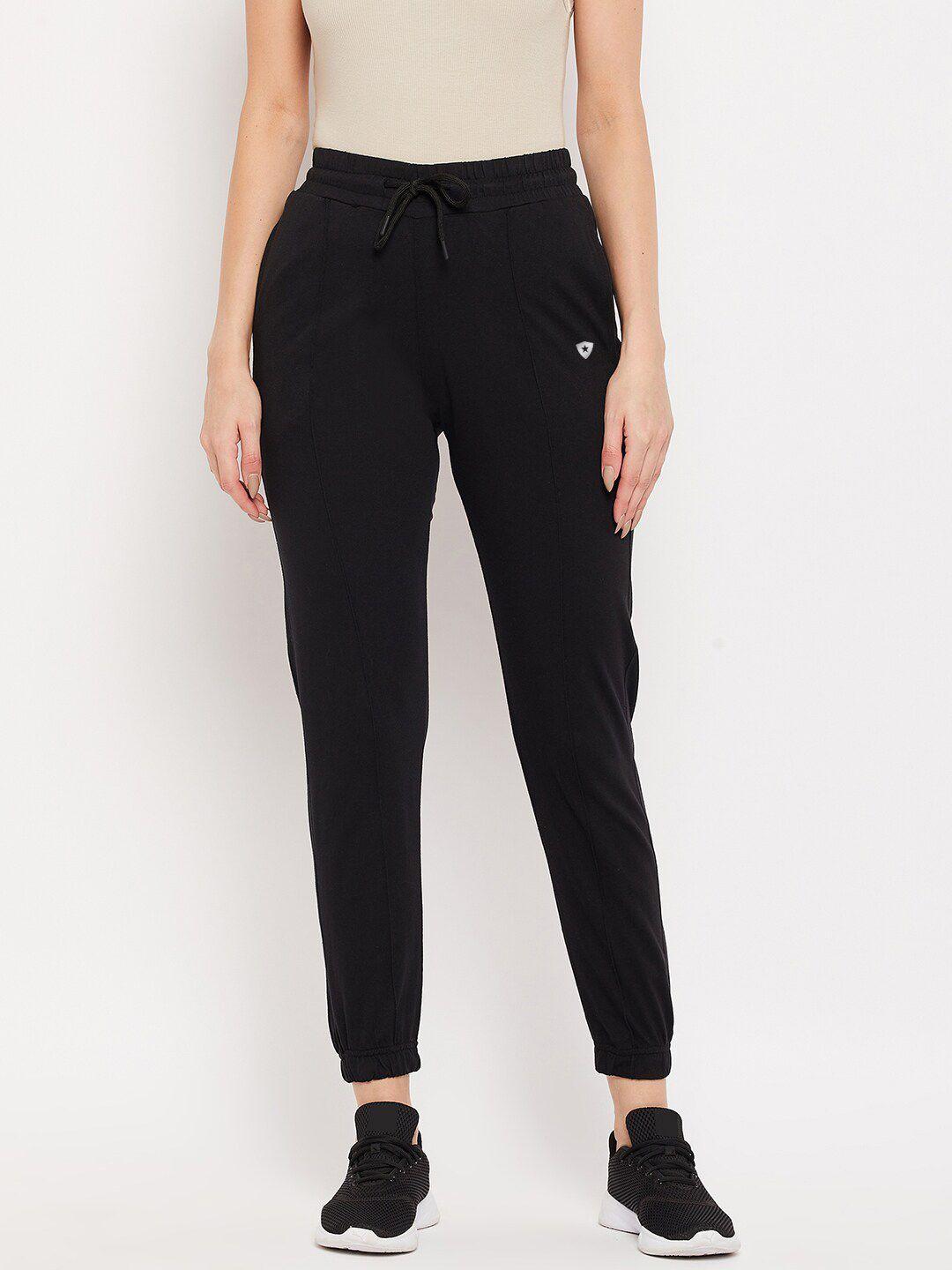 french flexious women black solid dry-fit joggers