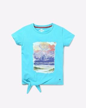 front knot round-neck t-shirt with graphic print
