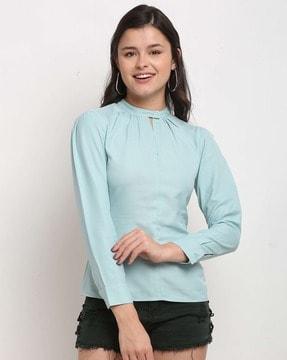 front-keyhole tunic top with cuffed sleeves