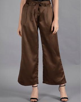 front-pleated trousers with insert pocket