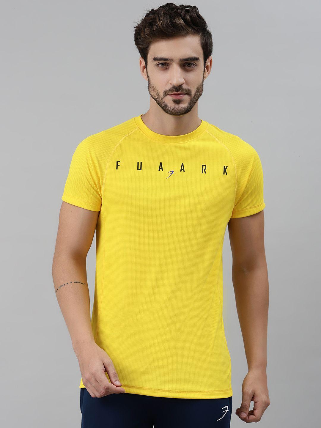 fuaark men yellow & black slim fit self-checked training t-shirt with brand logo detail