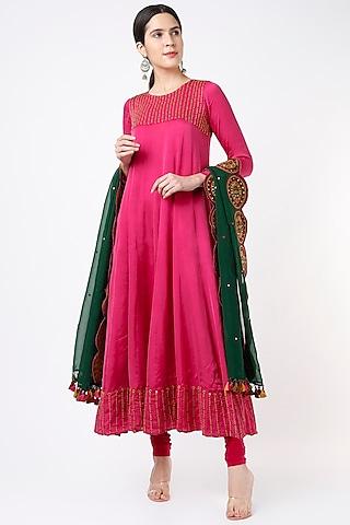 fuchisa embroidered flared anarkali set