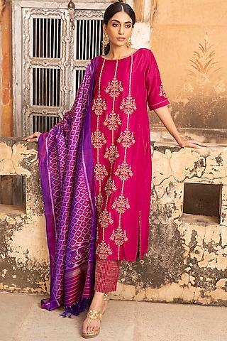 fuchsia hand embroidered kurta set