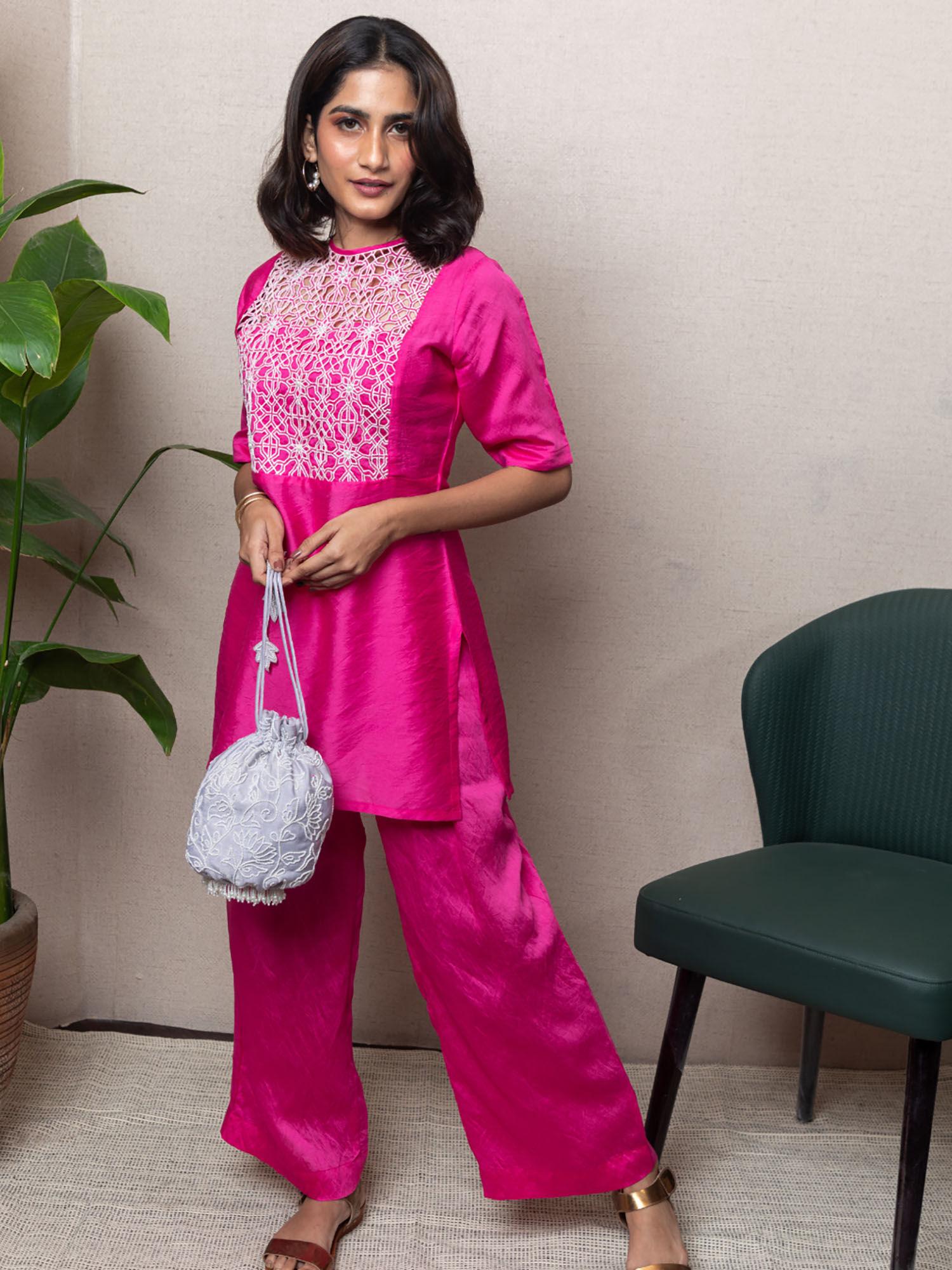 fuchsia pink embellished cut work kurta with flared pants (set of 2)