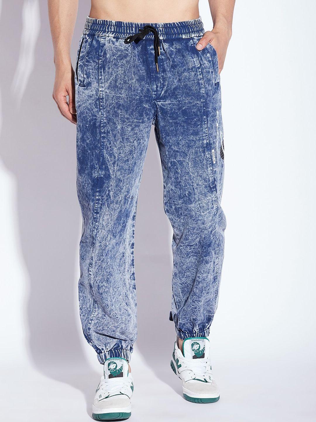 fugazee blue men washed mid-rise relaxed-fit pure cotton joggers