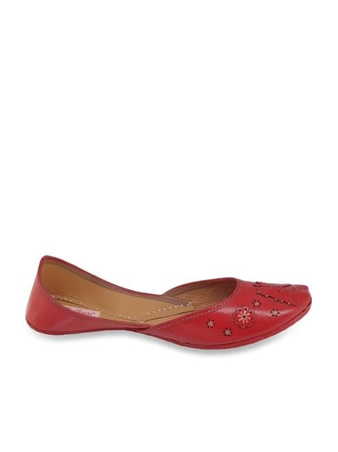 fulkari women's butterfly red ethnic juttis