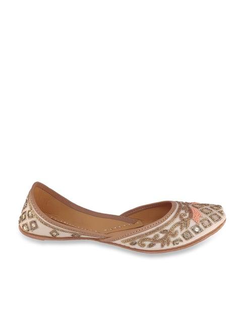 fulkari women's daisy blush pink ethnic juttis