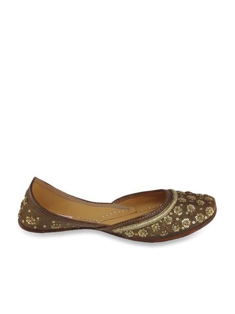 fulkari women's lily brown ethnic juttis